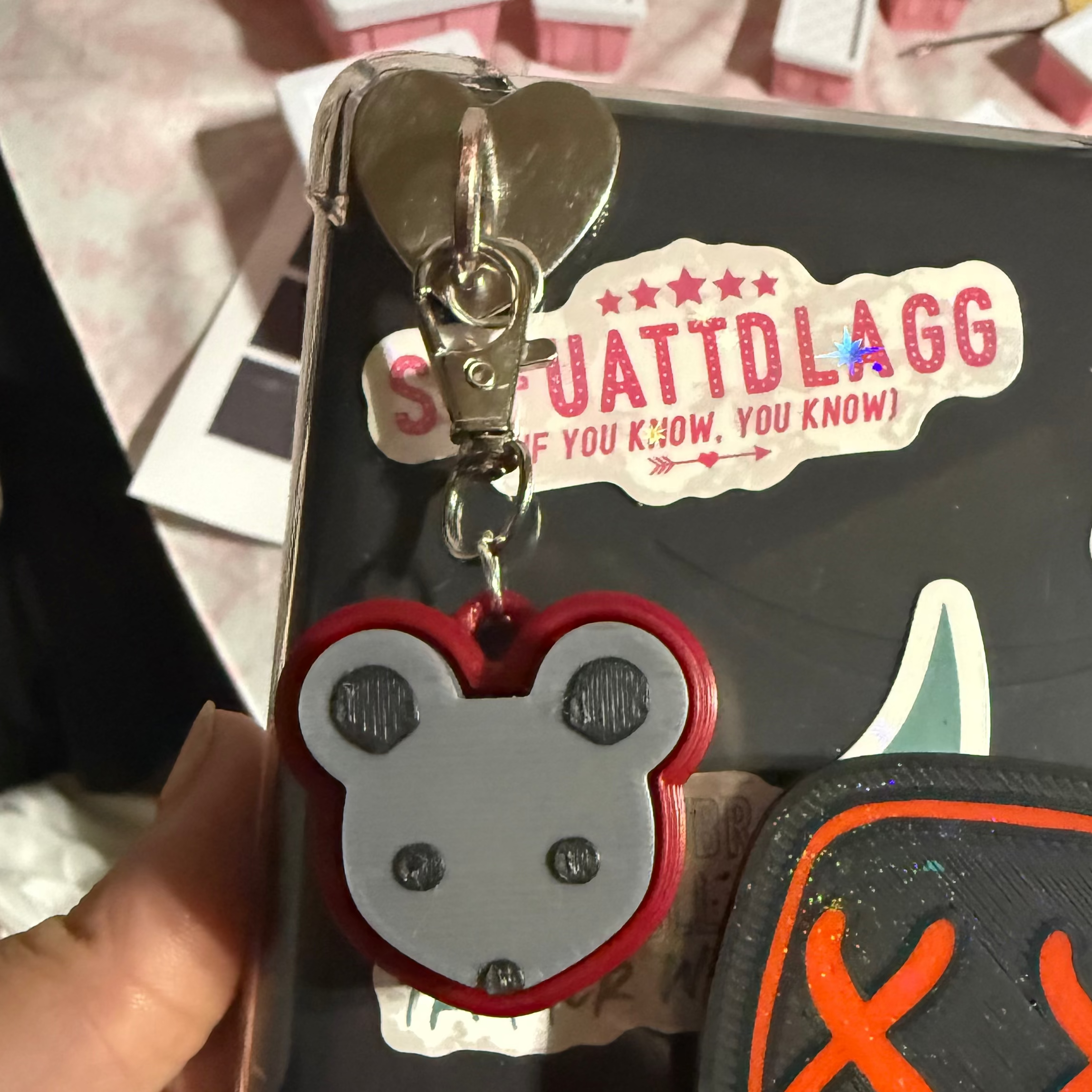 Little mouse clicker keychain