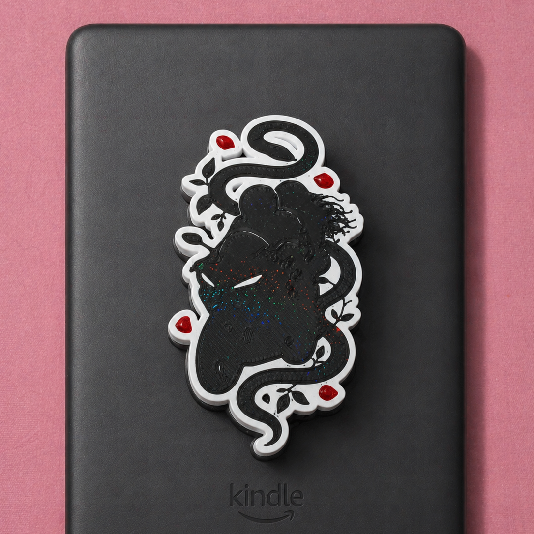 Holographic Kade&Stacey Kindle Grip